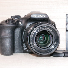 Sony A3000 20MP Mirrorless