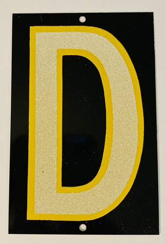 Casa riflettente lettere - "d",