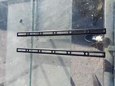 Coppia Staffe Da Muro Per Aggancio TV 40 Cm