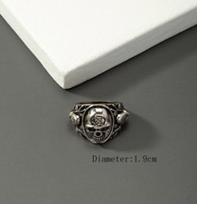 Anello Uomo decorato teschio