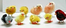 Decorazioni  Pasquali - 9 pulcini  assortiti   (6  X 5 cm.  / 4  X 4 cm circa)