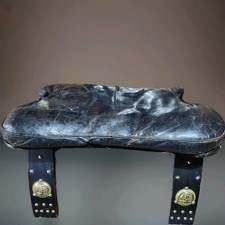 Antico sedile sgabello