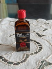 Bottiglia Liquore Petrus