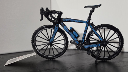 Modellino mini bicicletta