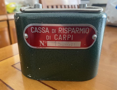 Salvadanaio cassa risparmio - di,