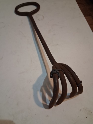 Antique general store cast - general,