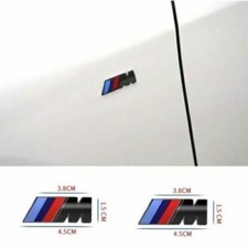 2x BMW M emblema ala laterale