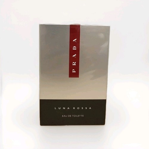 Prada luna rossa - by,