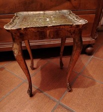 Tavolino antico