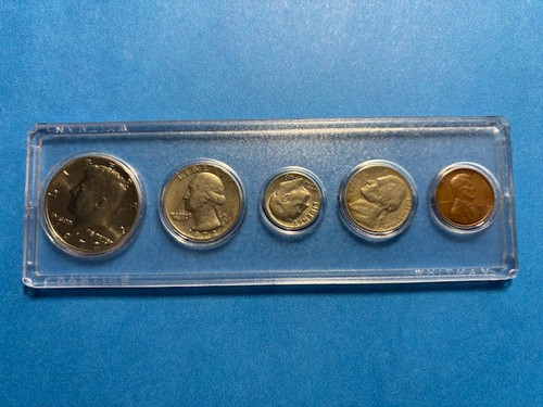 1972 coin set 2 - coin, dollar