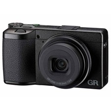 Fotocamera digitale compatta