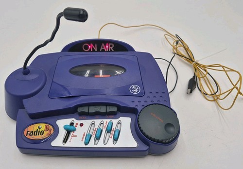 Vintage wild planet real - planet, radio