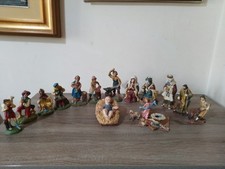 LOTTO DI N.15  STATUINE  DA PRESEPE IN  PASTA E TERRACOTTA VARIE SERIE E MISURE