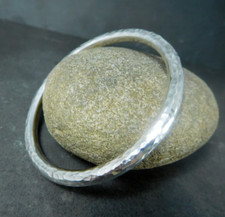 Bracciale largo martellato 5 mm da donna in argento sterling 925 massiccio spesso pesante