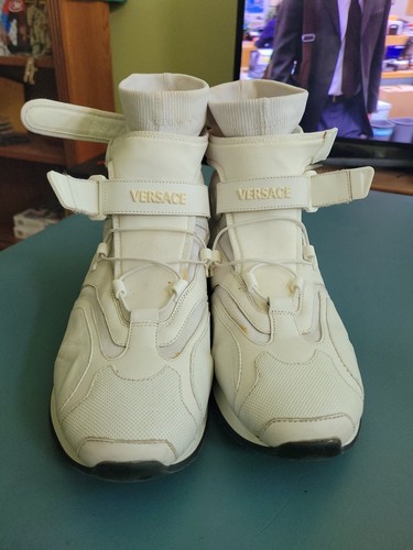 White versace strap - sz,