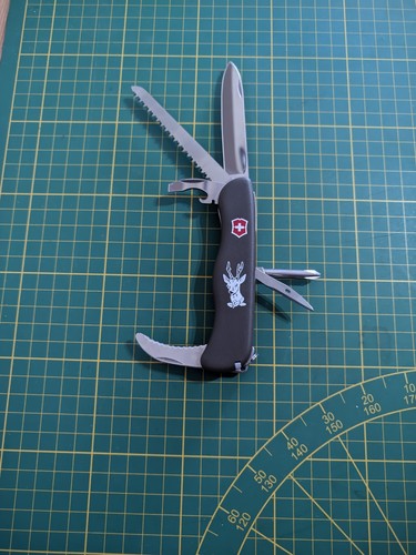 Victorinox hunter slide lock - victorinox,