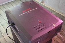 *Eiki LC-X5*3LCD Proiettore