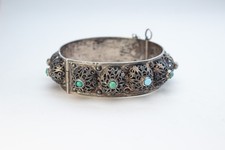 Antico Bracciale in argento filigranato con pietre turchesi – misura 18,5 cm