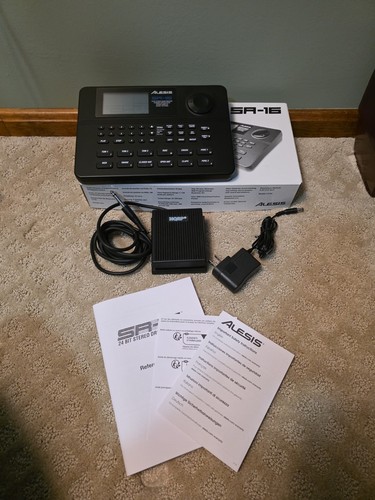 Alesis sr16 cavo - sr16, di
