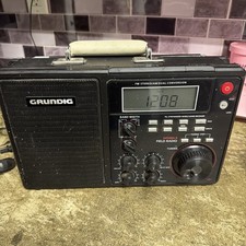 Grundig S450DLX radio da campo