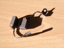 Ford A , AA, charbons balais