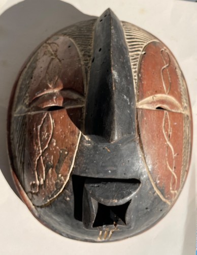 Maschera tribale provenienza - -,