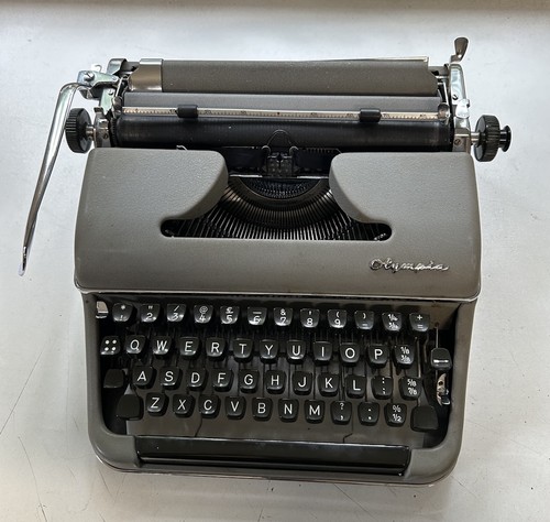 Olympia sm3 typewriter 1950s - sm3,