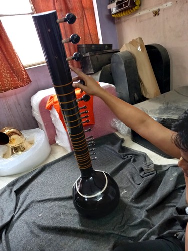 Sitar munda con scatola - con, in