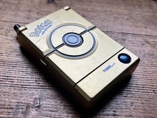 Pokemon Pokédex Deluxe 2001 Tigre Oro