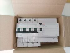 INTERRUTTORE (SALVAVITA TRIFASE+N) DIFFERENZIALE MAGNETOTERMICO AEG 63A 30ma