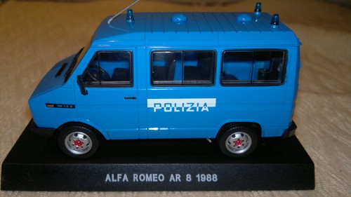 Alfa romeo polizia 1988 - ar,