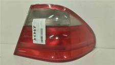 2088200264  Luce posteriore
