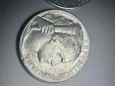 2 MONETE DA 5 LIRE UVA