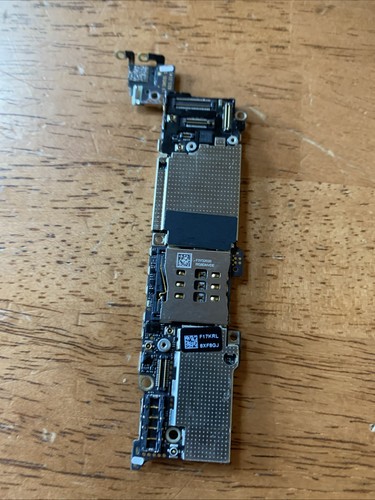 Faulty apple iphone logic - faulty:,