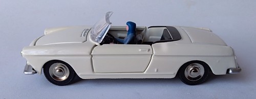 Peugeot 404 cabriolet dinky - cabriolet,