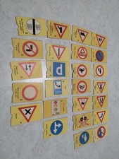 25 FIGURINE  SEGNALI STRADALI