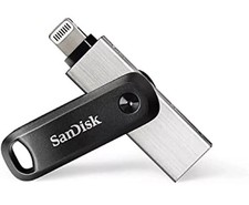 SanDisk 128GB iXpand Flash Drive Go with Lightning  USB 3.0 + SanDisk 32GB Ultra