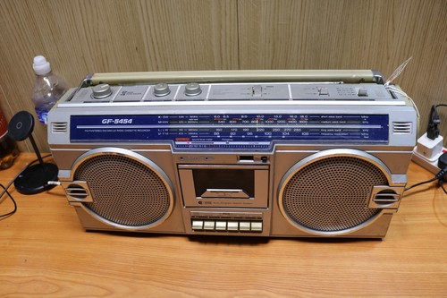 Vintage sharp gf5454 boombox - sharp, e