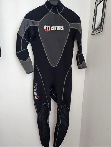 Muta subacquea mares - muta, nera