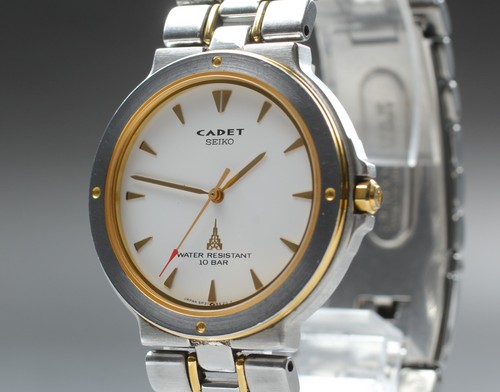 Orologio uomo vintage quasi - vintage,