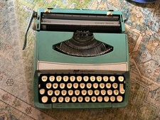 Macchina da scrivere vintage