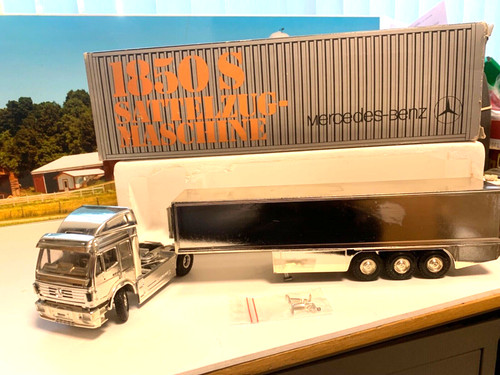 NZG.1:48.CROMO.CAMION.MERCEDES