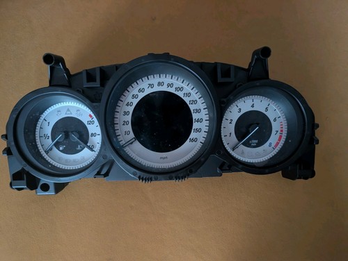 Mercedes class speedo - class, clocks
