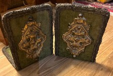 Coppia Ferma Libri Velluto Antico Verde Broccato Oro E Fregio Dorato Reggilibro