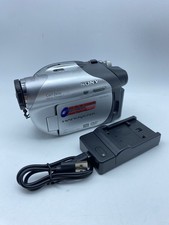 Videocamera Sony DCR-DVD 105