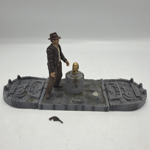 Indiana jones hasbro - jones,
