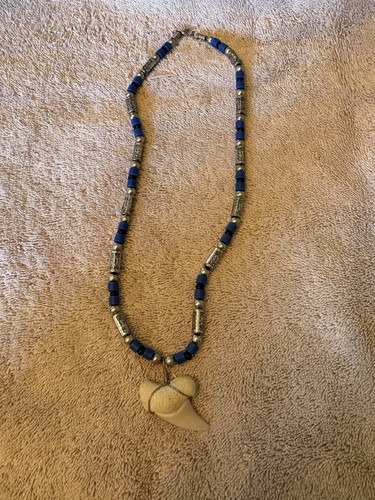 Collana perline ciondolo dente - perline,