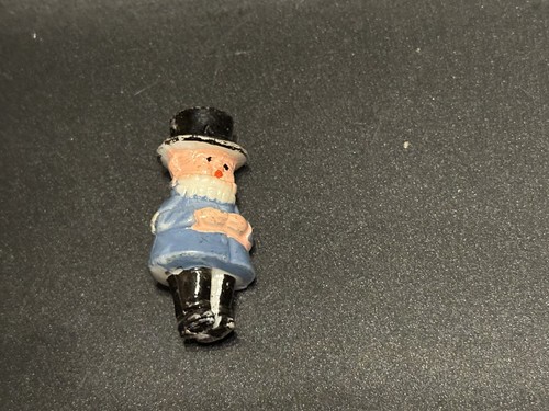 Vecchie figurine vecchie