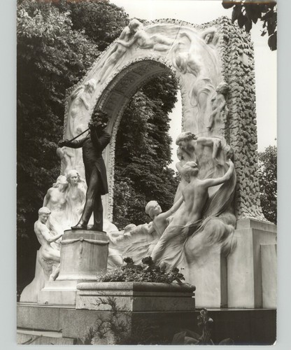 Johann strauss monumento - johann,