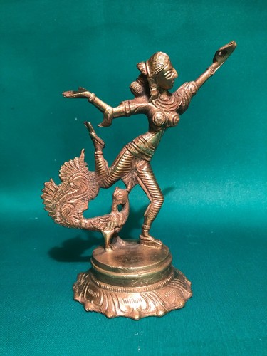 Antica statua bronzo - bronzo, una